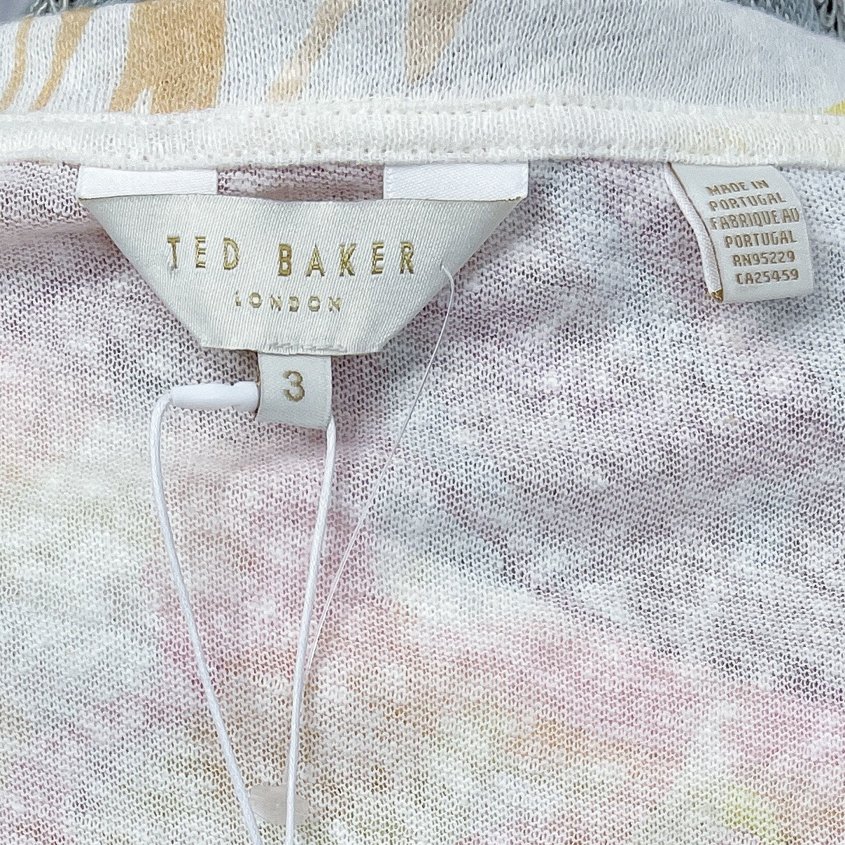 Ted Baker London | Ciana V-Neck Floral Linen/Cotton Blend T-Shirt | US 8 (S/M)