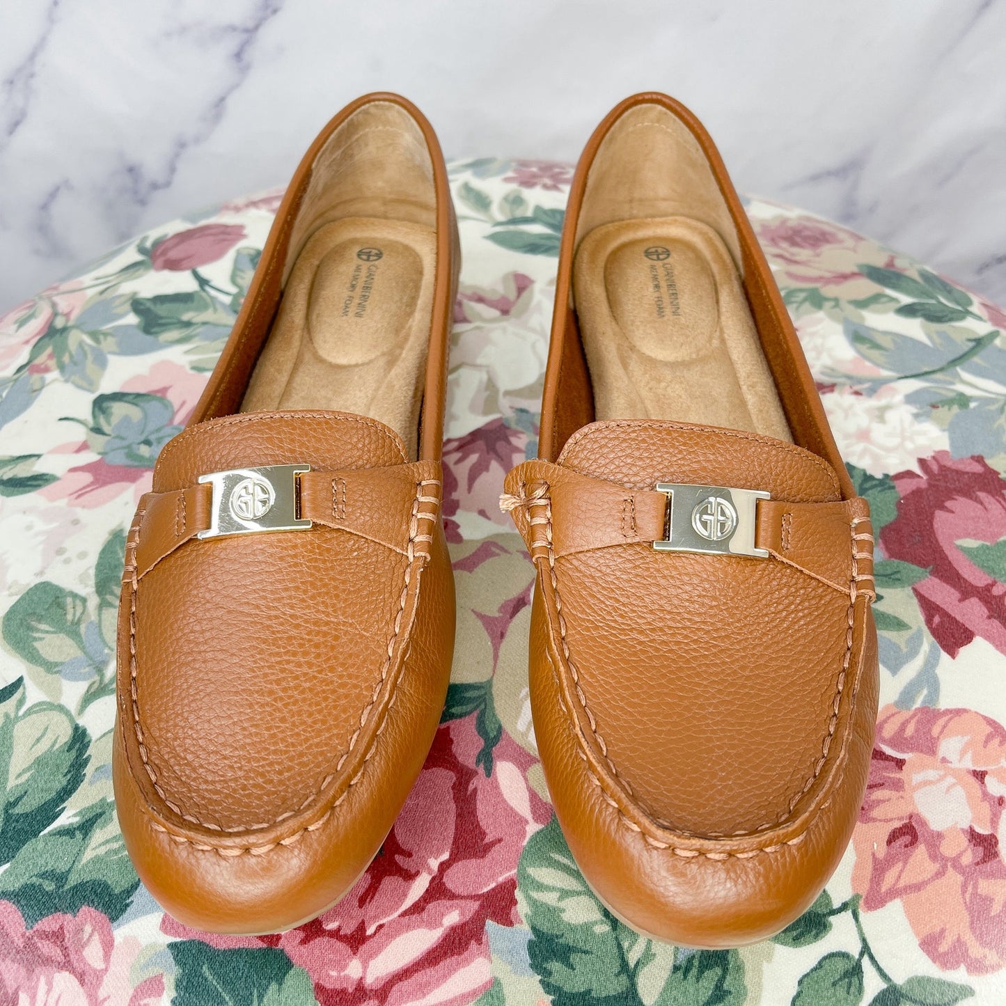 Giani Bernini | Dailyn Leather Loafer in Saddle Brown | 10
