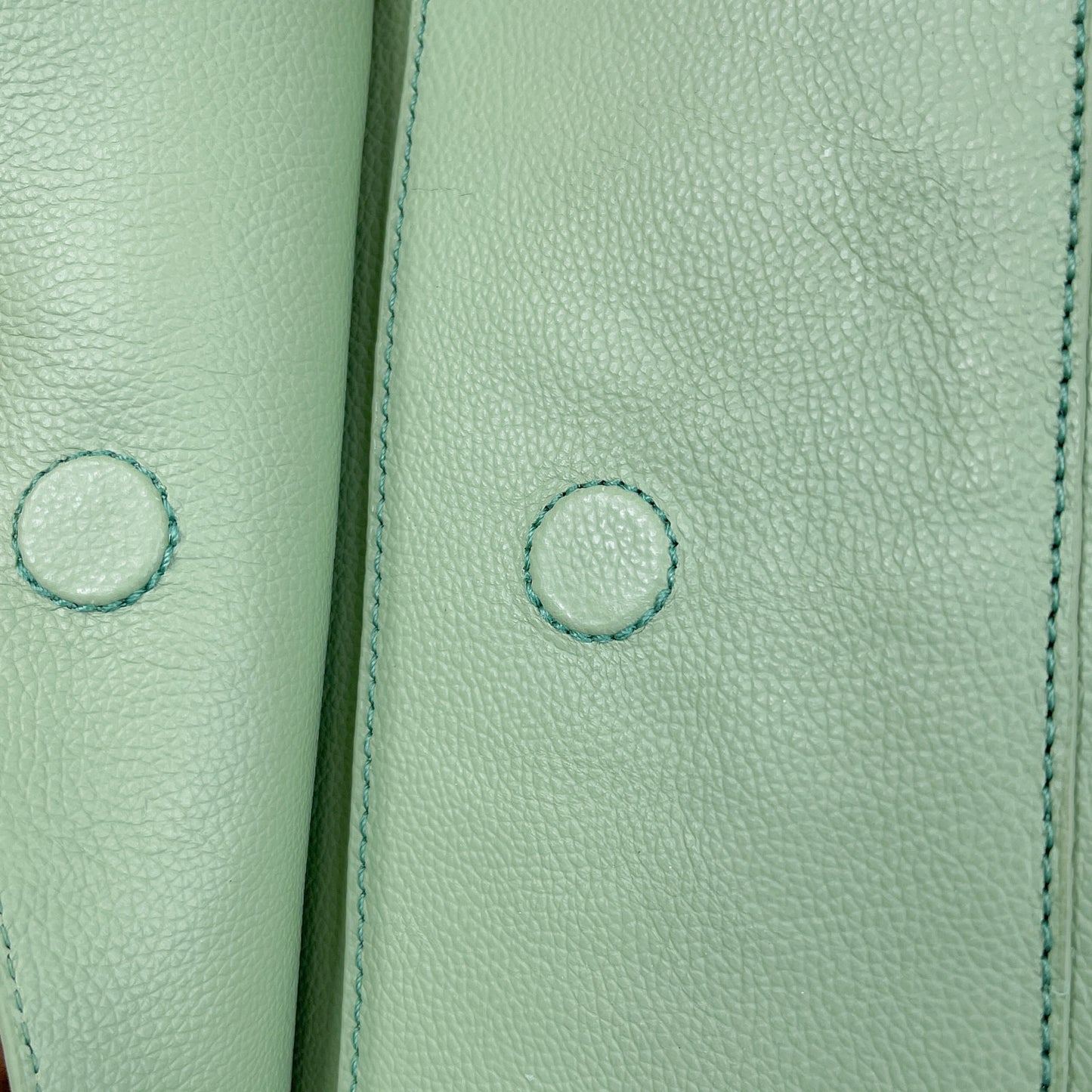 Botkier | Pebble Leather Cobble Hill Wristlet