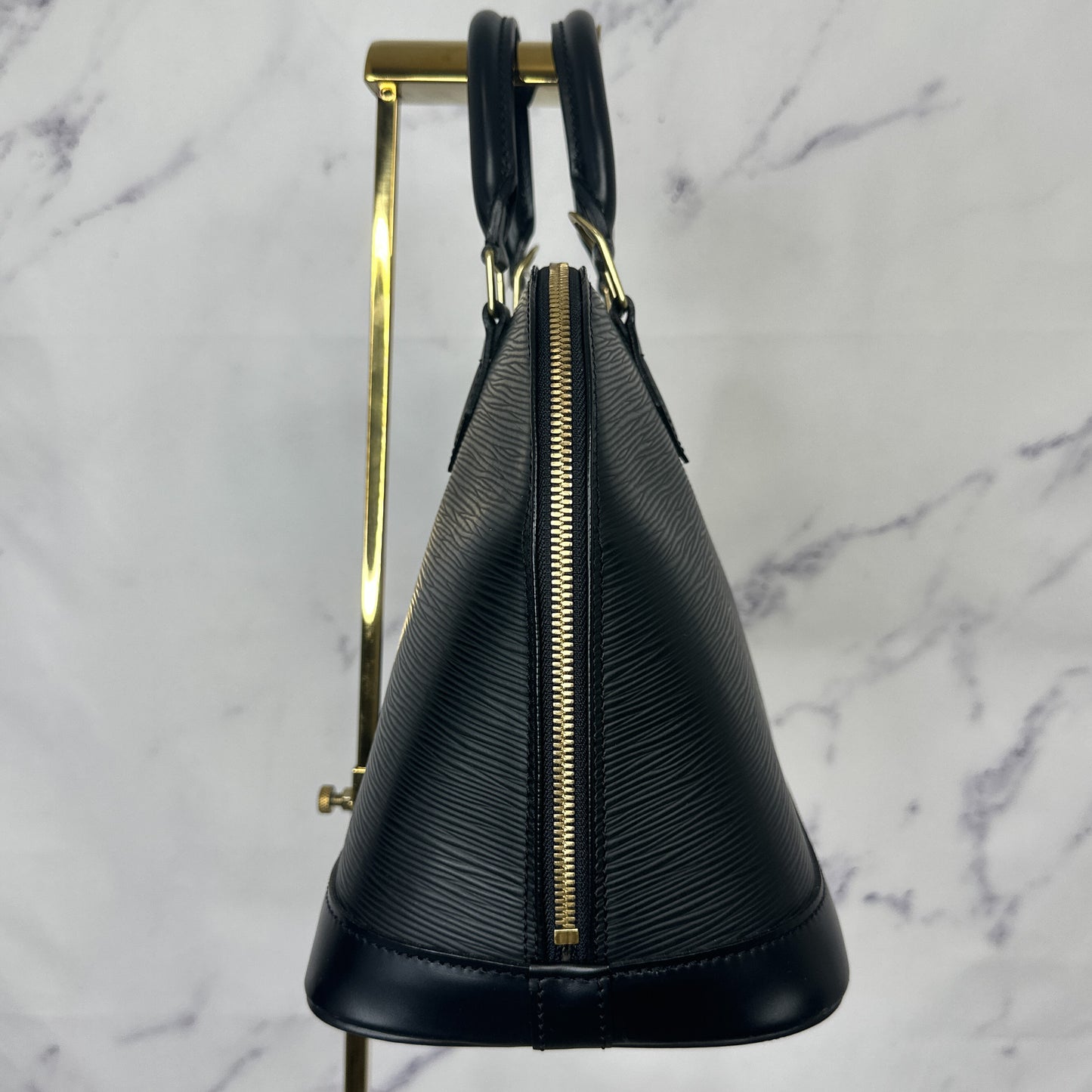 Louis Vuitton | Black Epi Alma PM