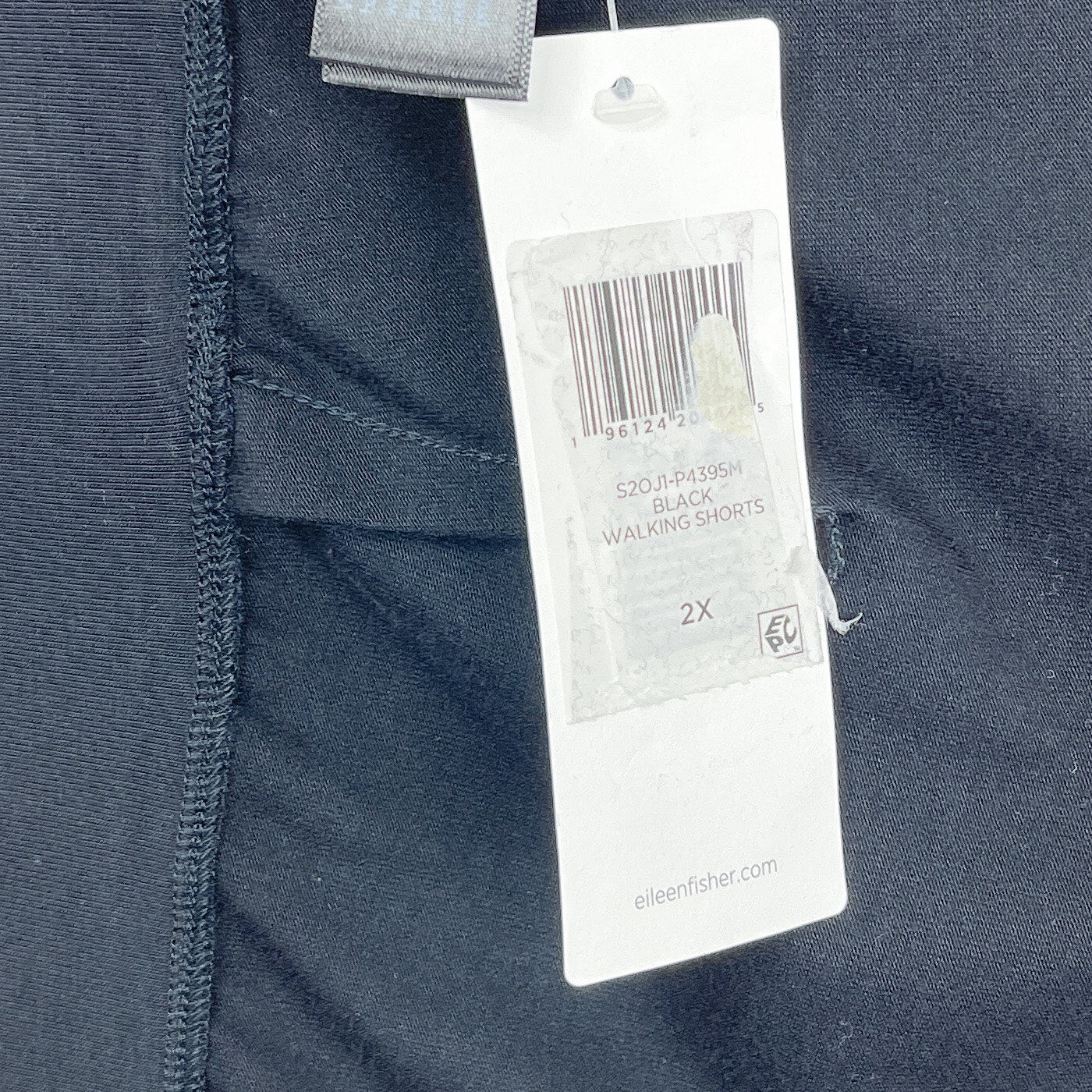 Eileen Fisher | Black Walking Shorts | 2X