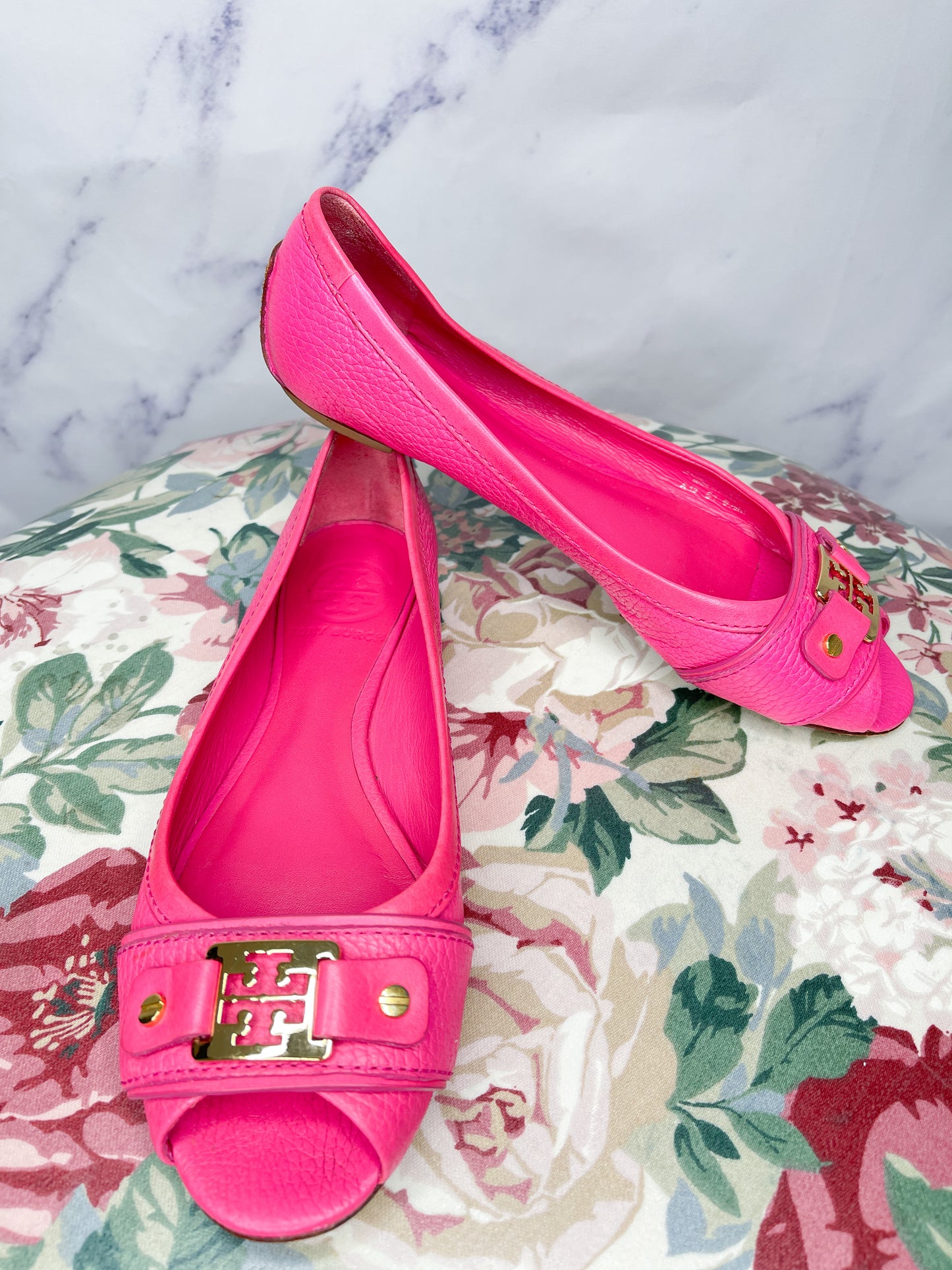 Tory Burch | Pink Fuchsia Open Toe Flats