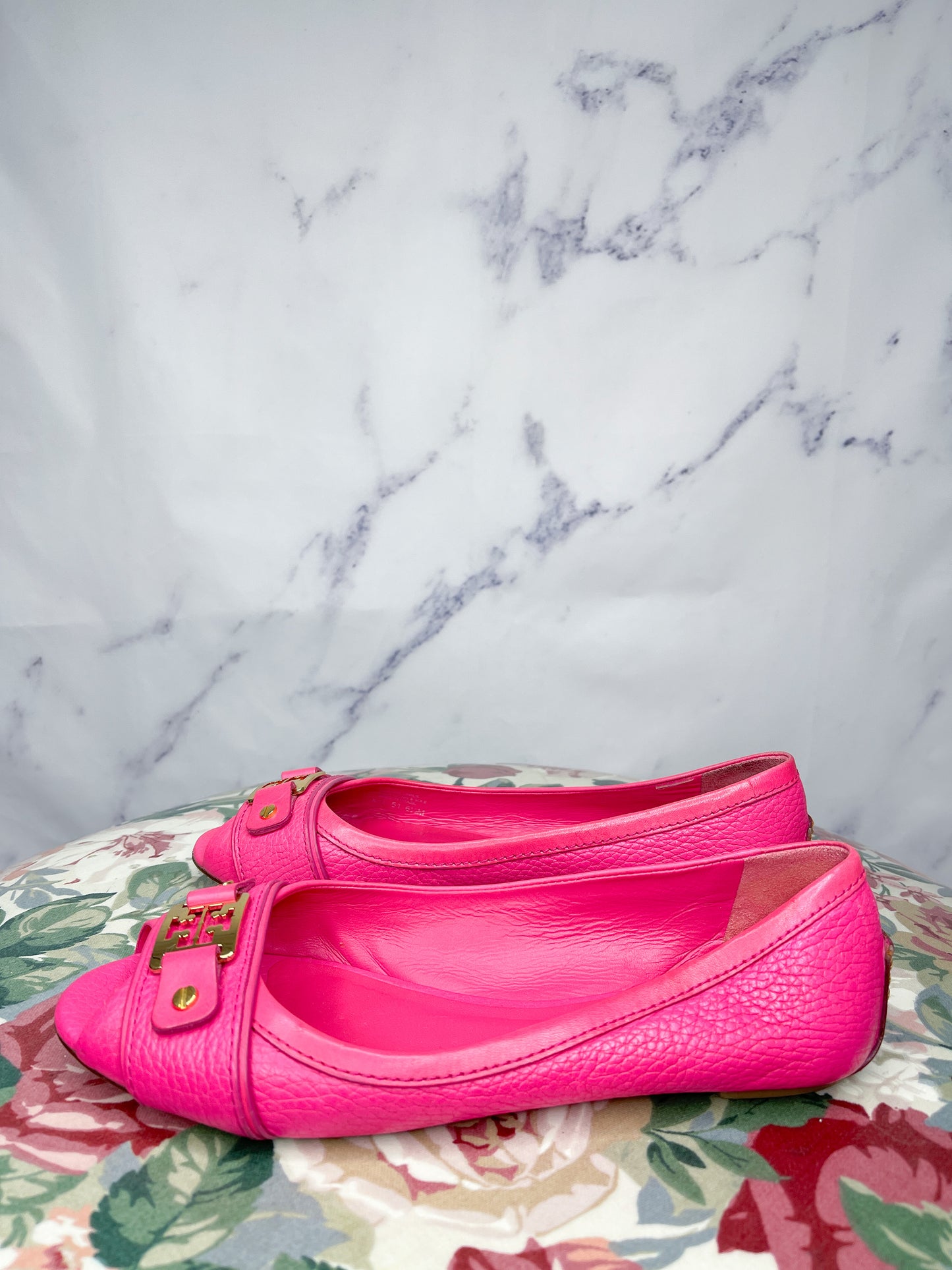 Tory Burch | Pink Fuchsia Open Toe Flats