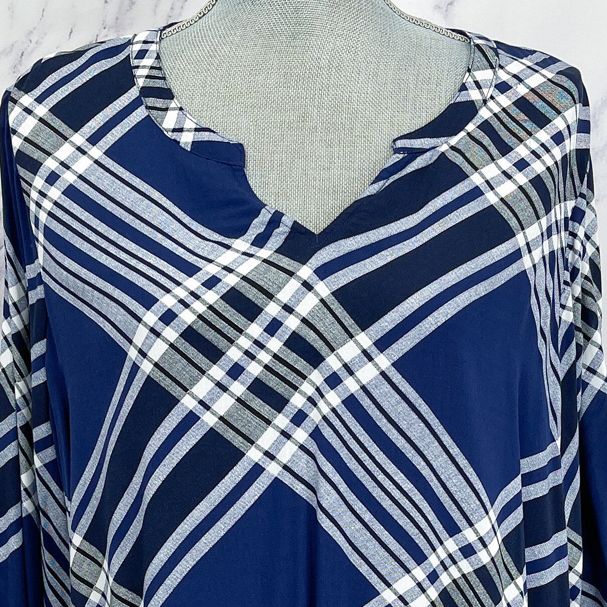 Lane Bryant | Plaid Slit V-Neck 3/4 Sleeve Shirt | 14