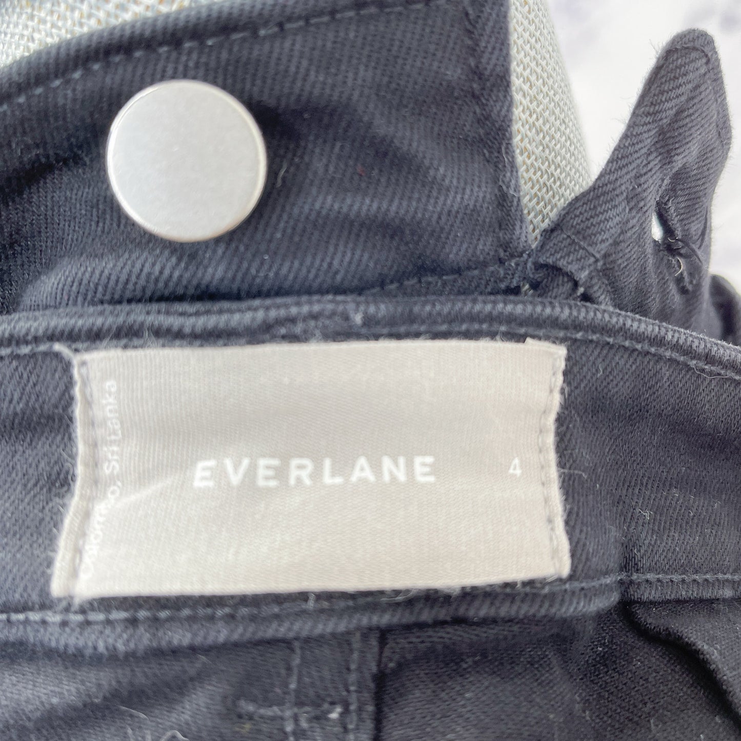 Everlane | Black Cotton Twill Shorts | 4