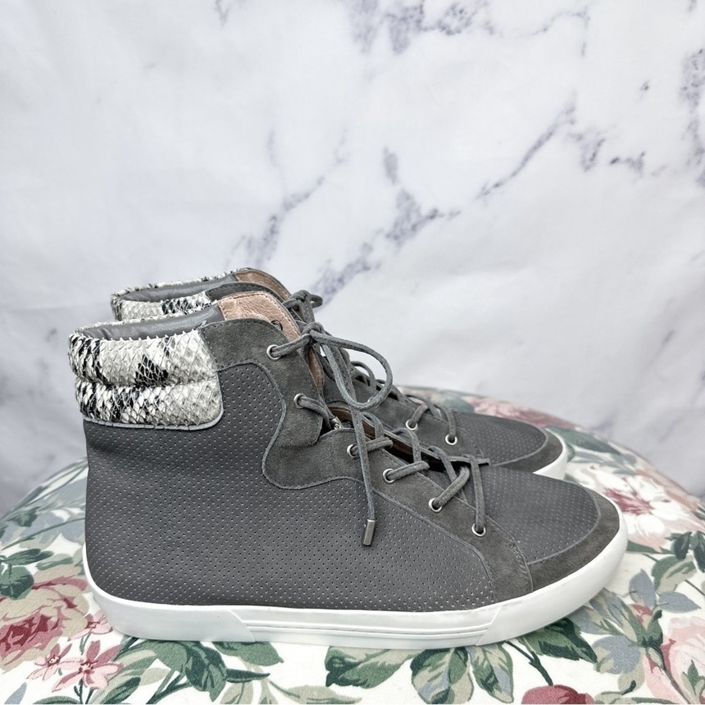 Joie | Devon Perforated Grey Suede High-Top Sneaker | 41 (11)