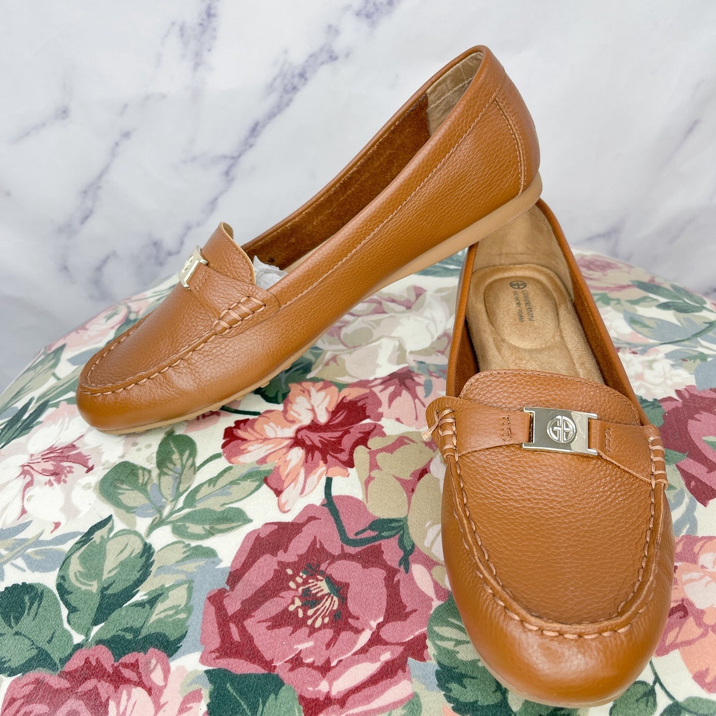 Giani Bernini | Dailyn Leather Loafer in Saddle Brown | 10