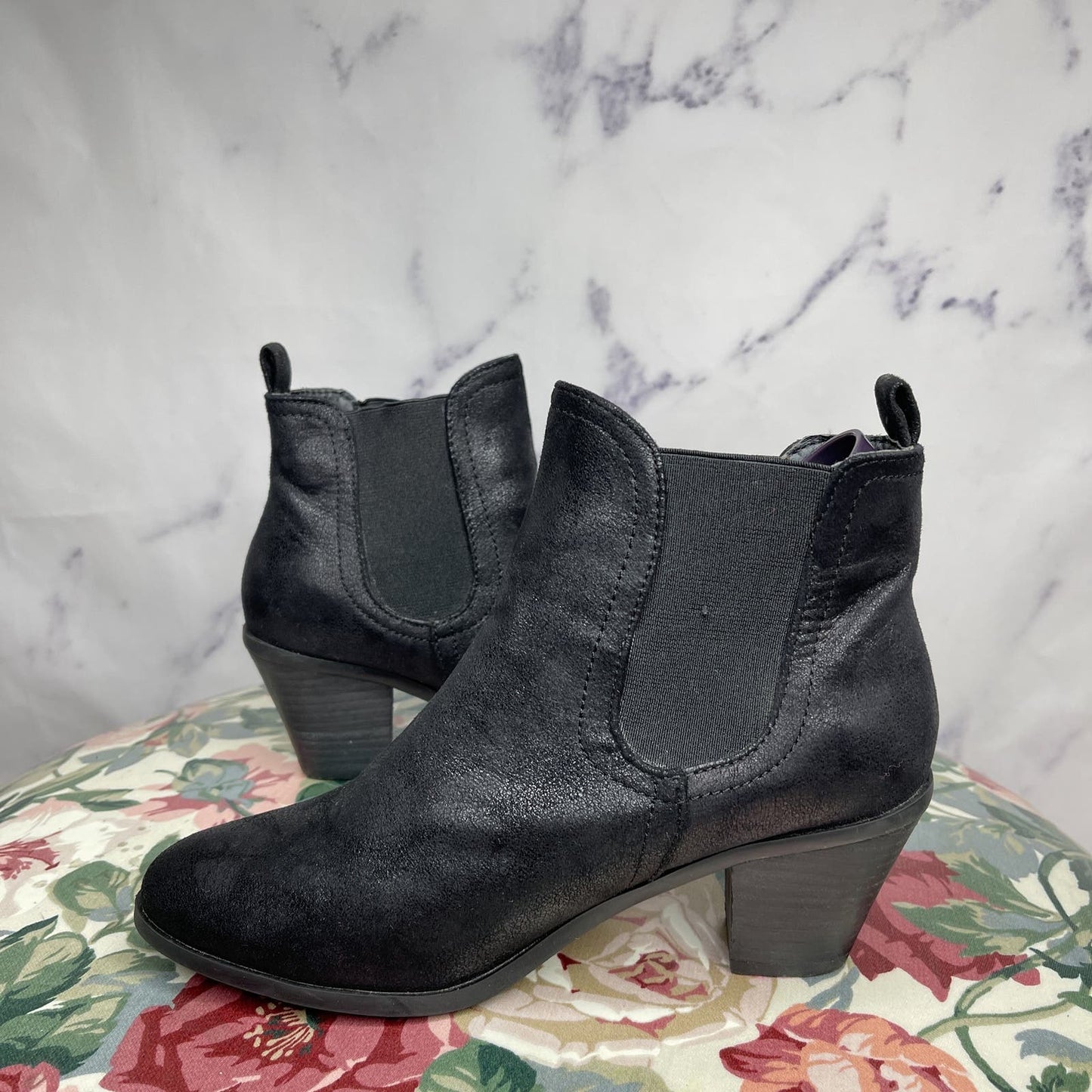 Bucco | Black Ankle Booties | 7