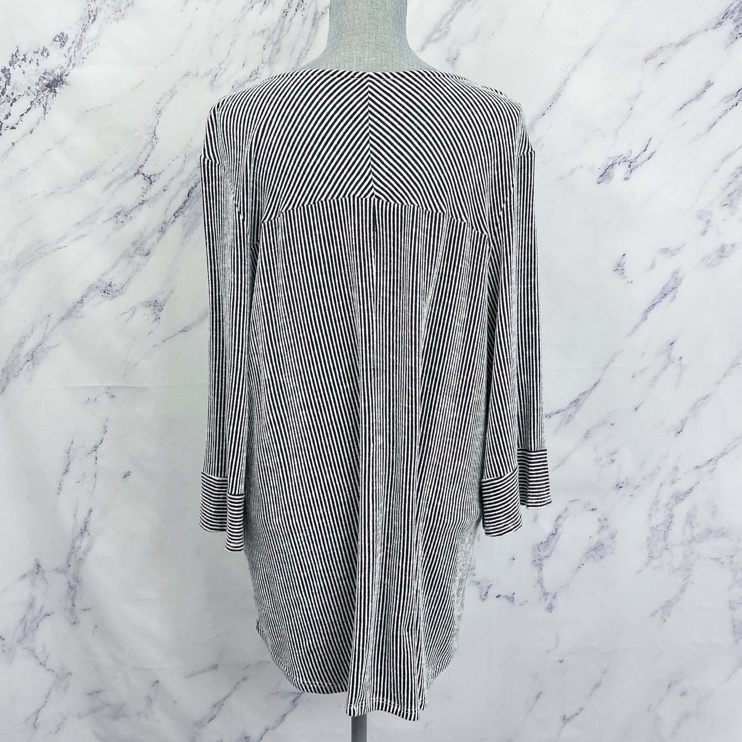 W5 | Black & White Striped 3/4 Sleeve Shirt | 3X