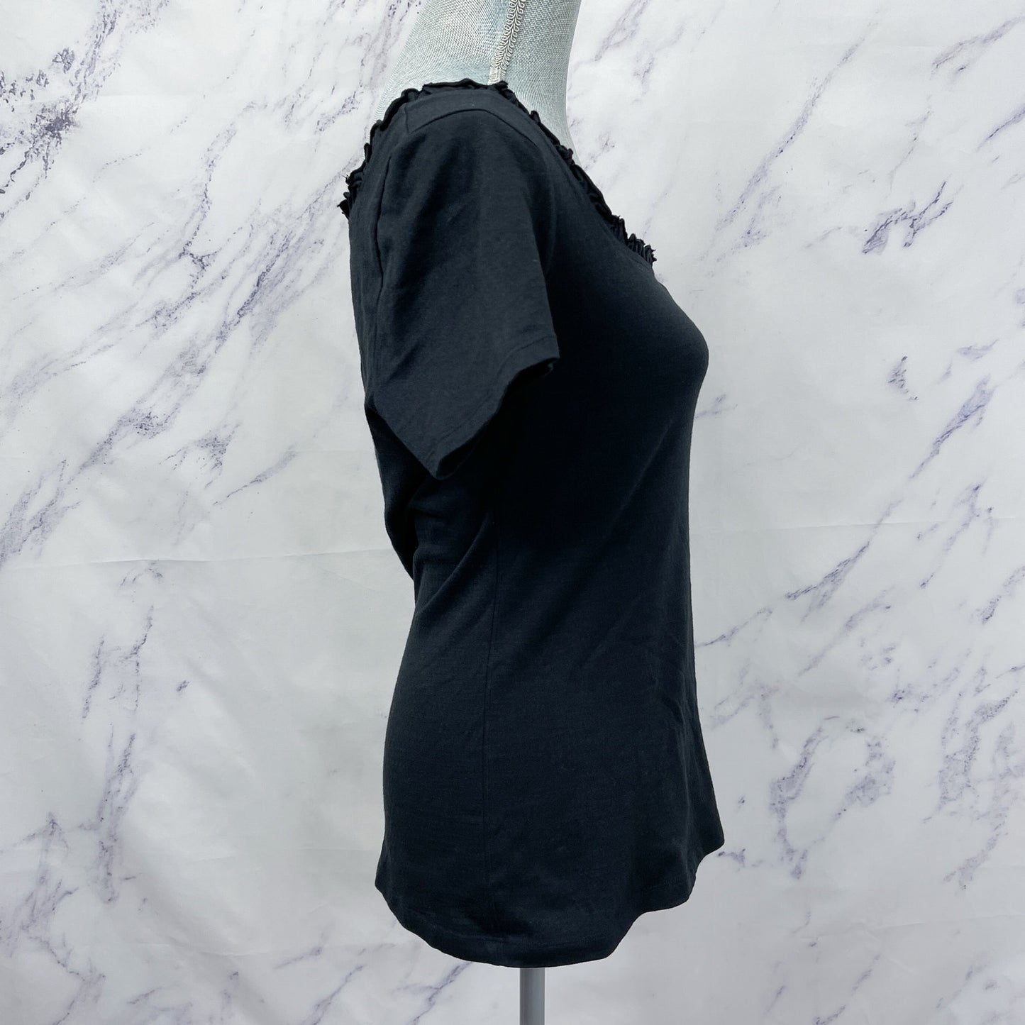 RP Rachel Parcell | Black Ruffle Neckline Short Sleeve Top | M