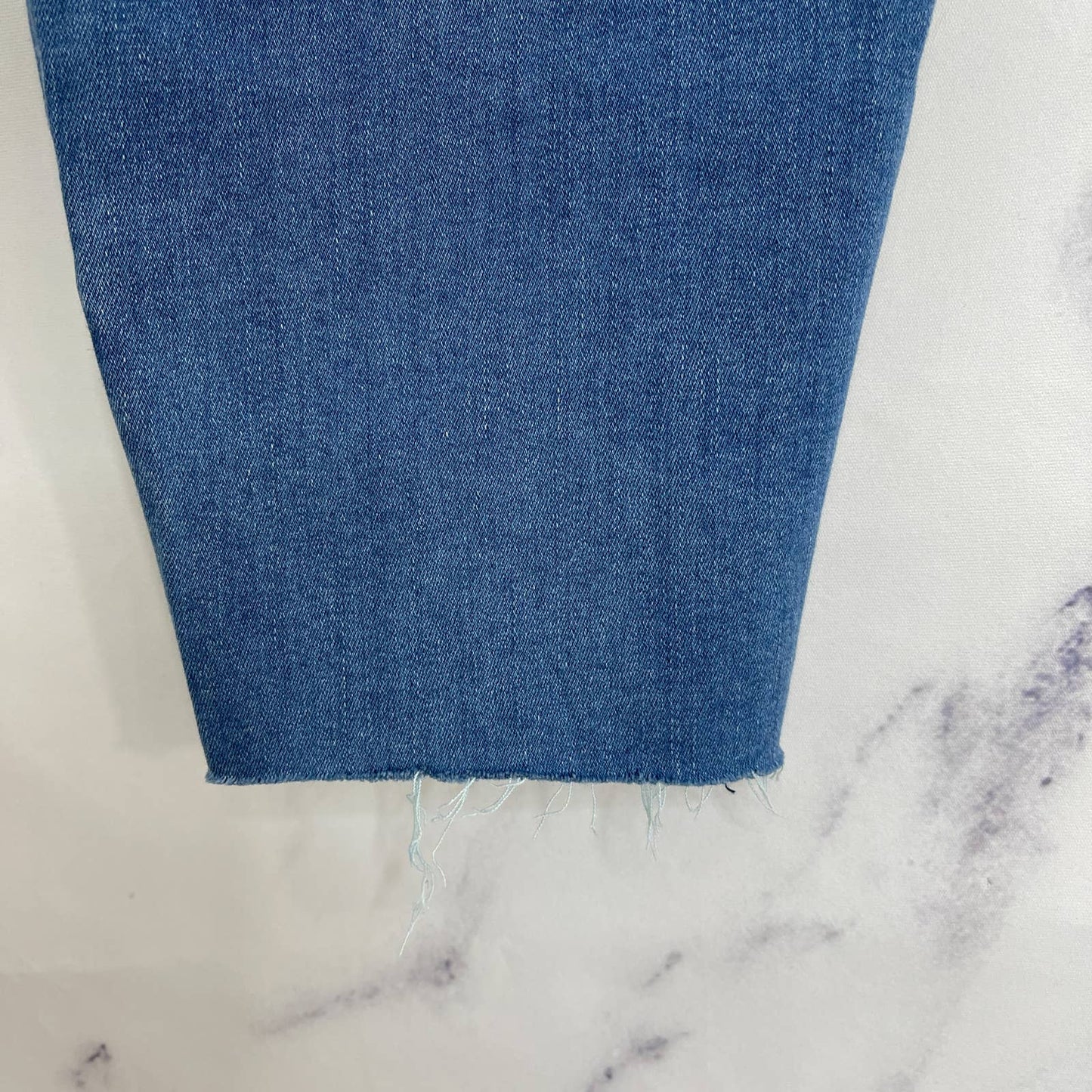 Good American | Good Waist w/ Step Hem Jeans