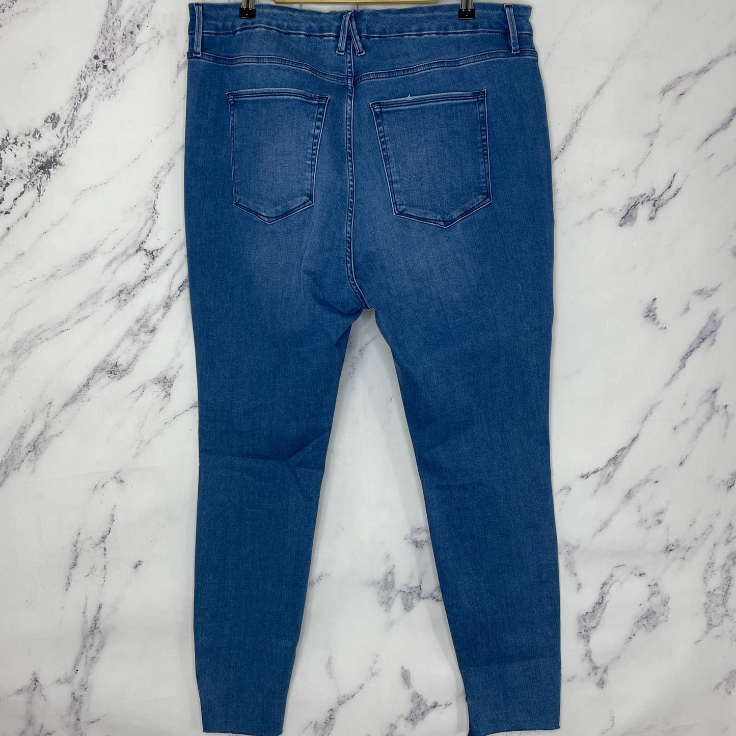 Good American | Good Waist w/ Step Hem Jeans