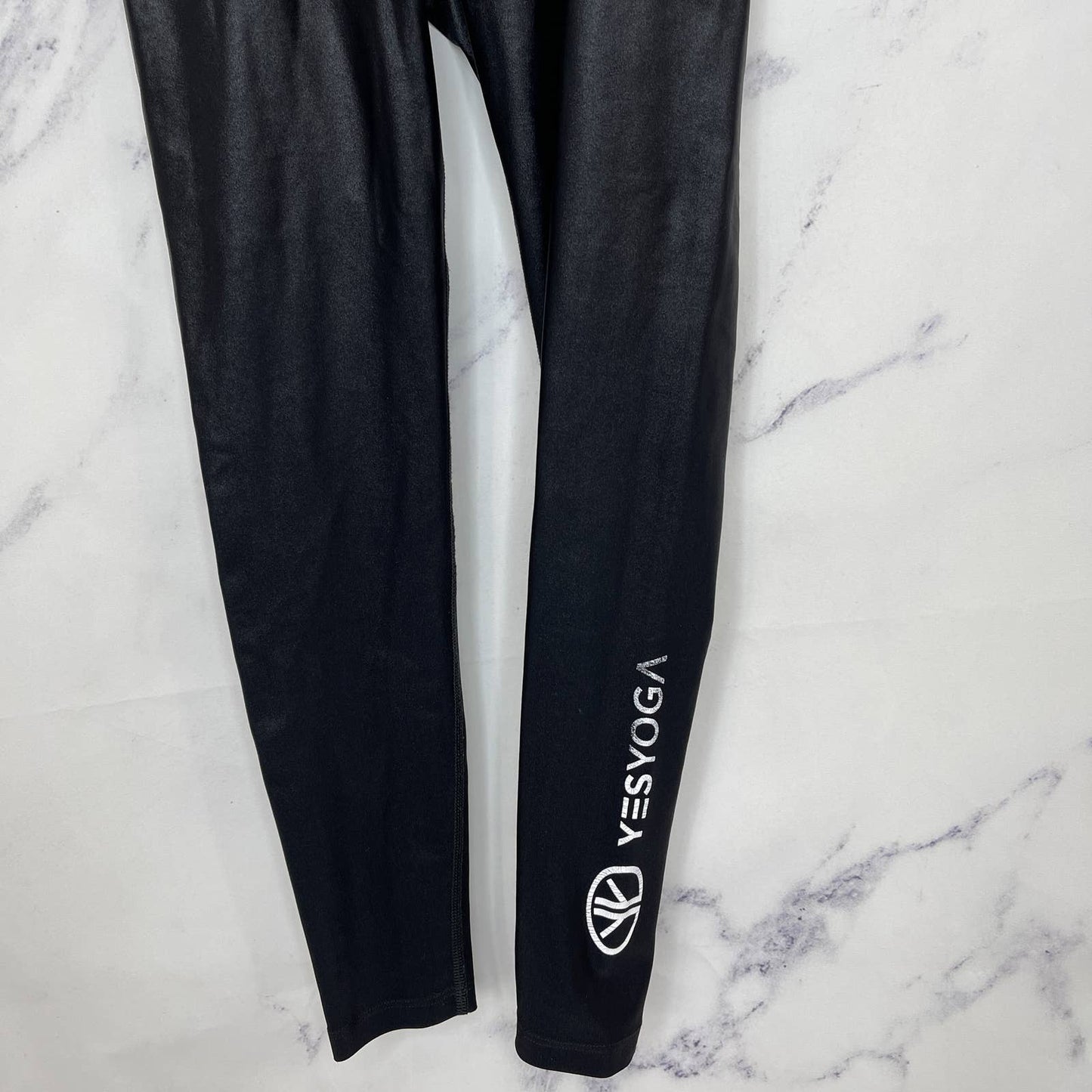 Beyond Yoga | Yes Yoga Leggings