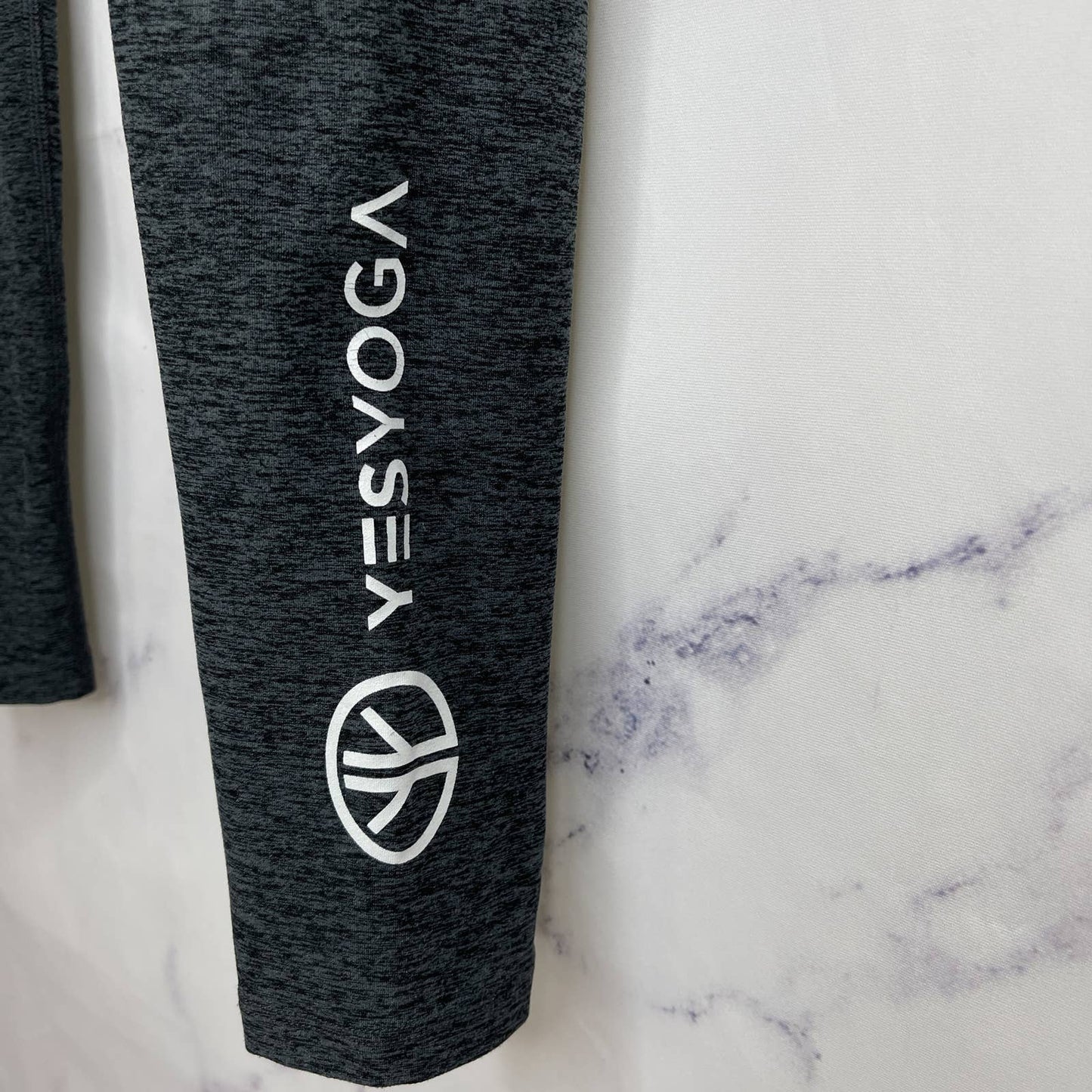 Beyond Yoga | Yes Yoga Leggings