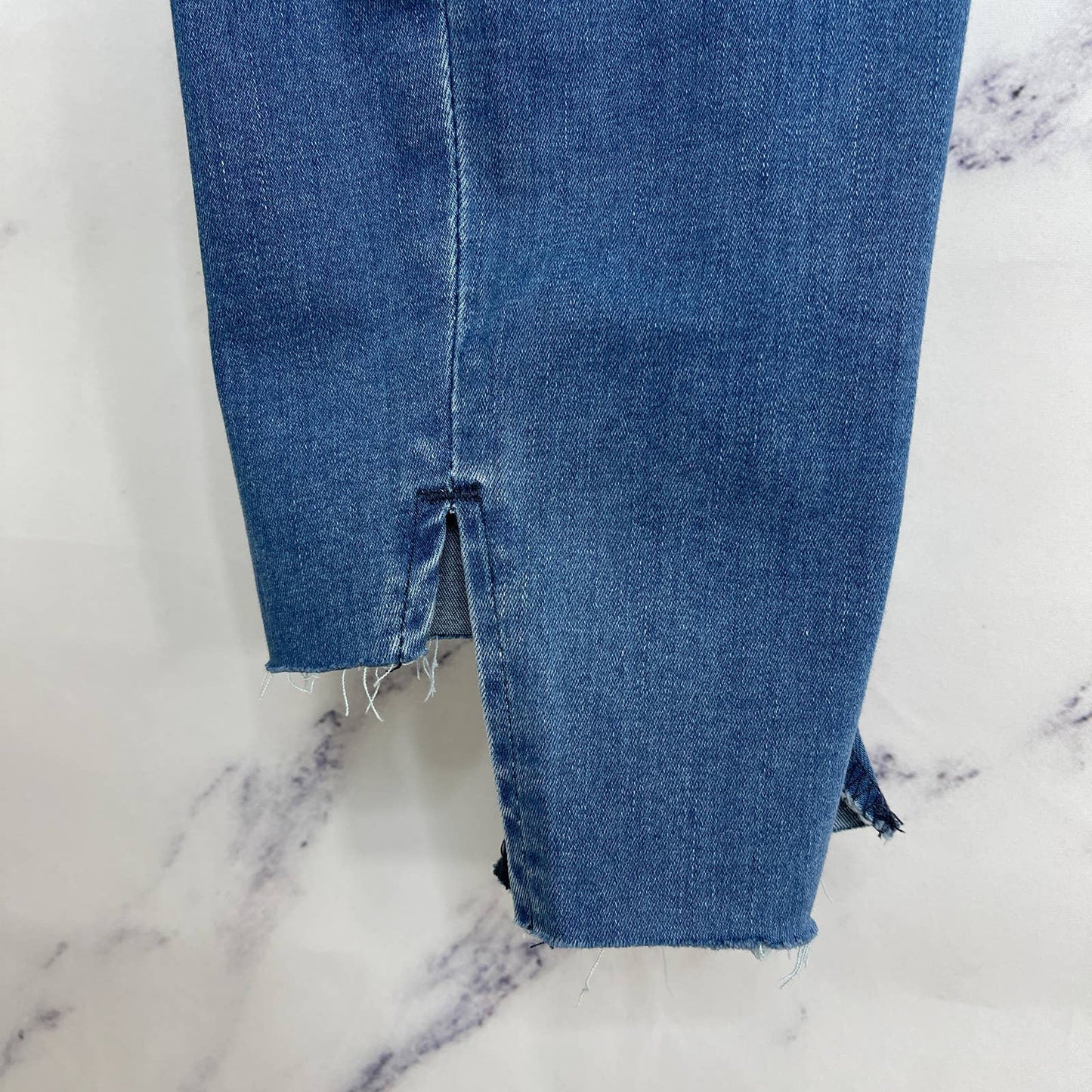 Good American | Good Waist w/ Step Hem Jeans