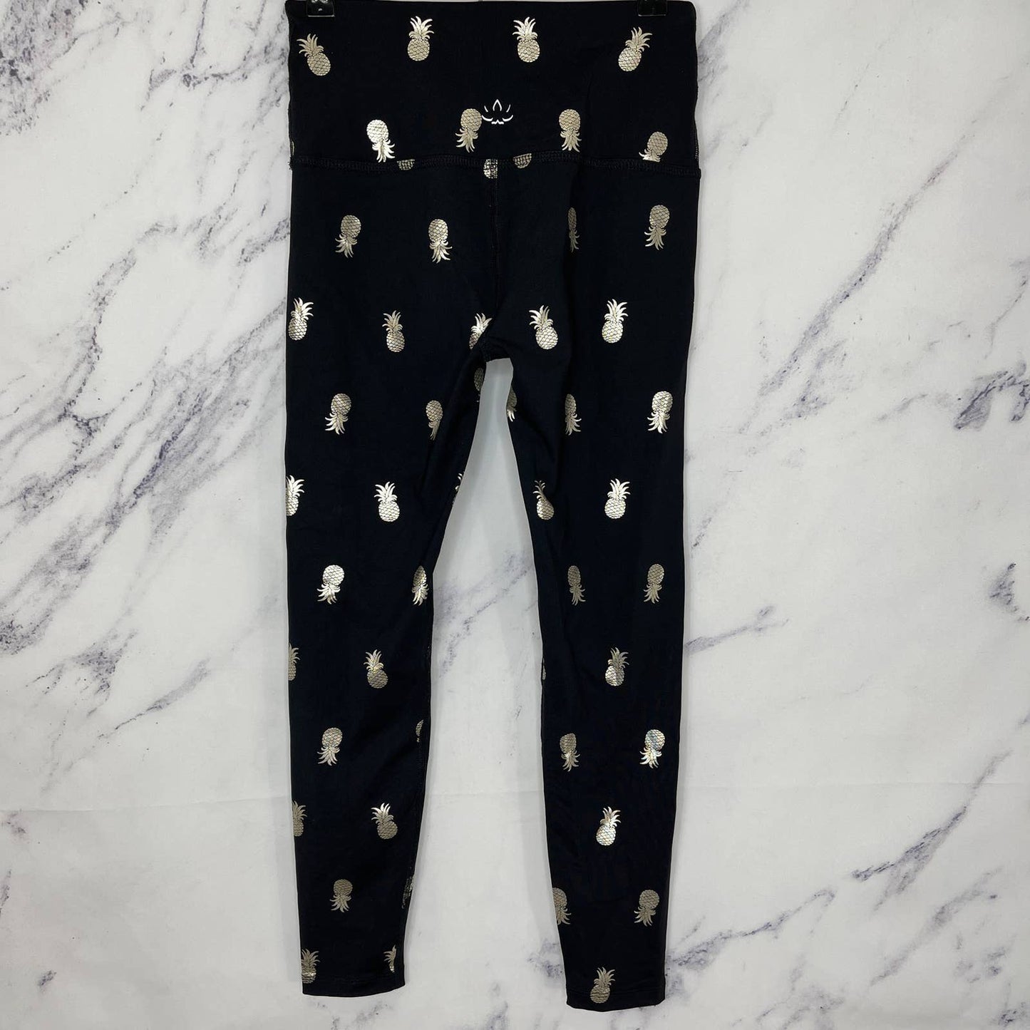 Beyond Yoga | Pineapples High Waisted Midi Leggings