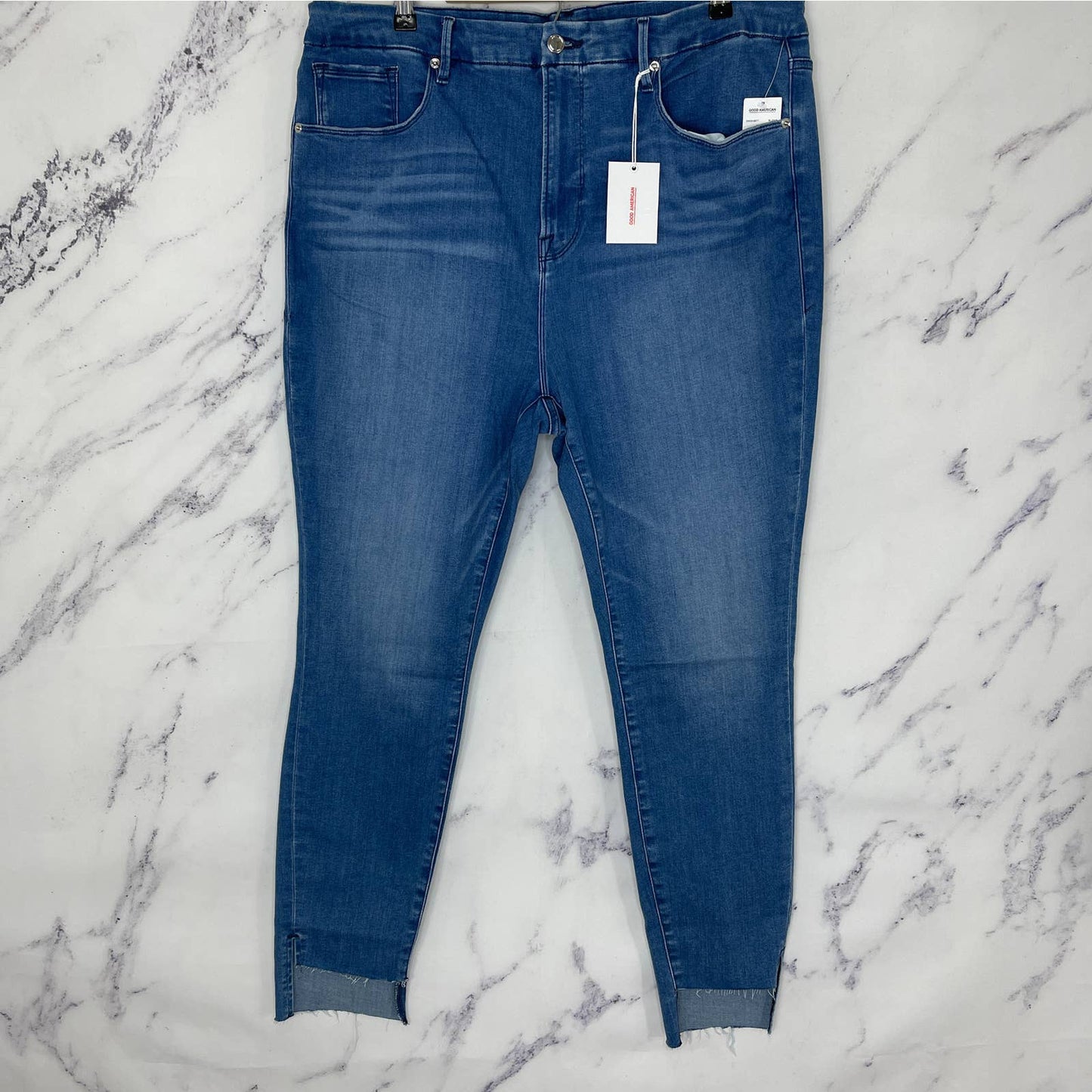 Good American | Good Waist w/ Step Hem Jeans