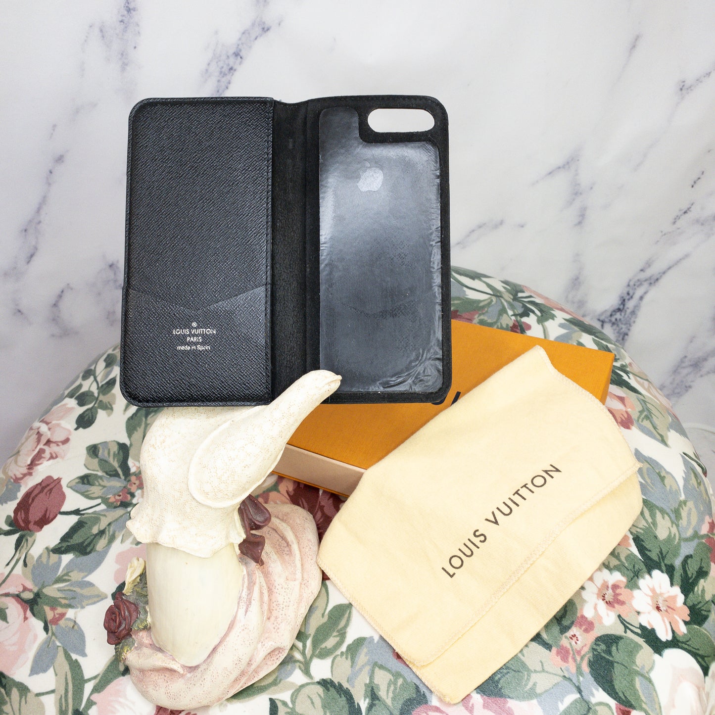 Louis Vuitton | iPhone 7 Plus Folio | Damier Graphite