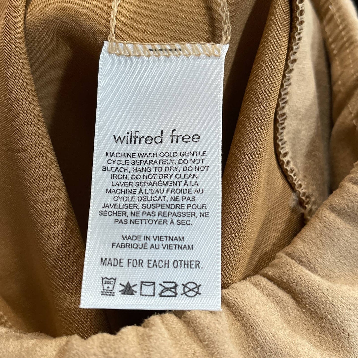 Wilfred Free | Aritzia | Daria Vegan Suede Leggings | Caramel | Sz S