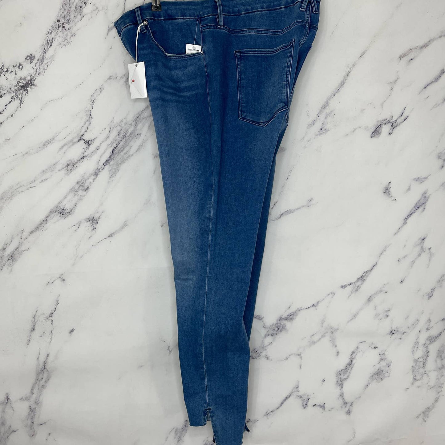 Good American | Good Waist w/ Step Hem Jeans