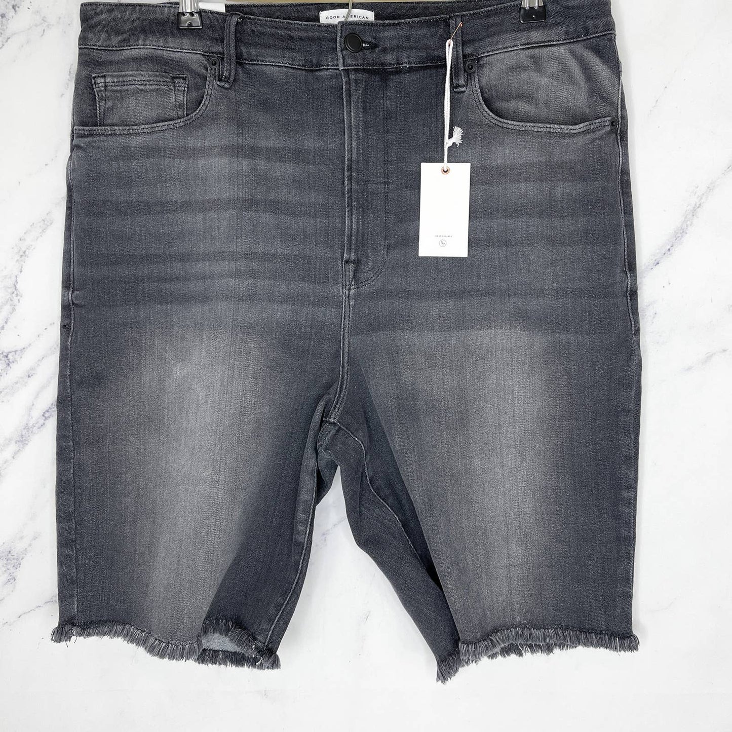 Good American | Bermuda Shorts