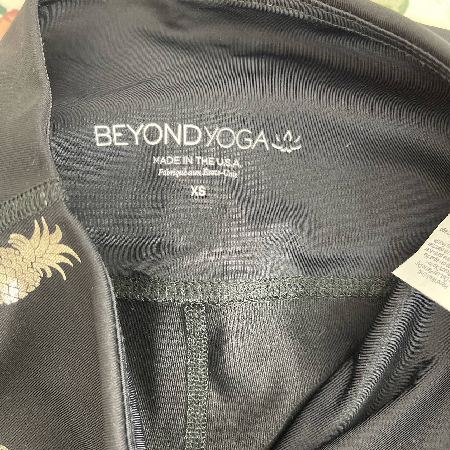 Beyond Yoga | Pineapples High Waisted Midi Leggings