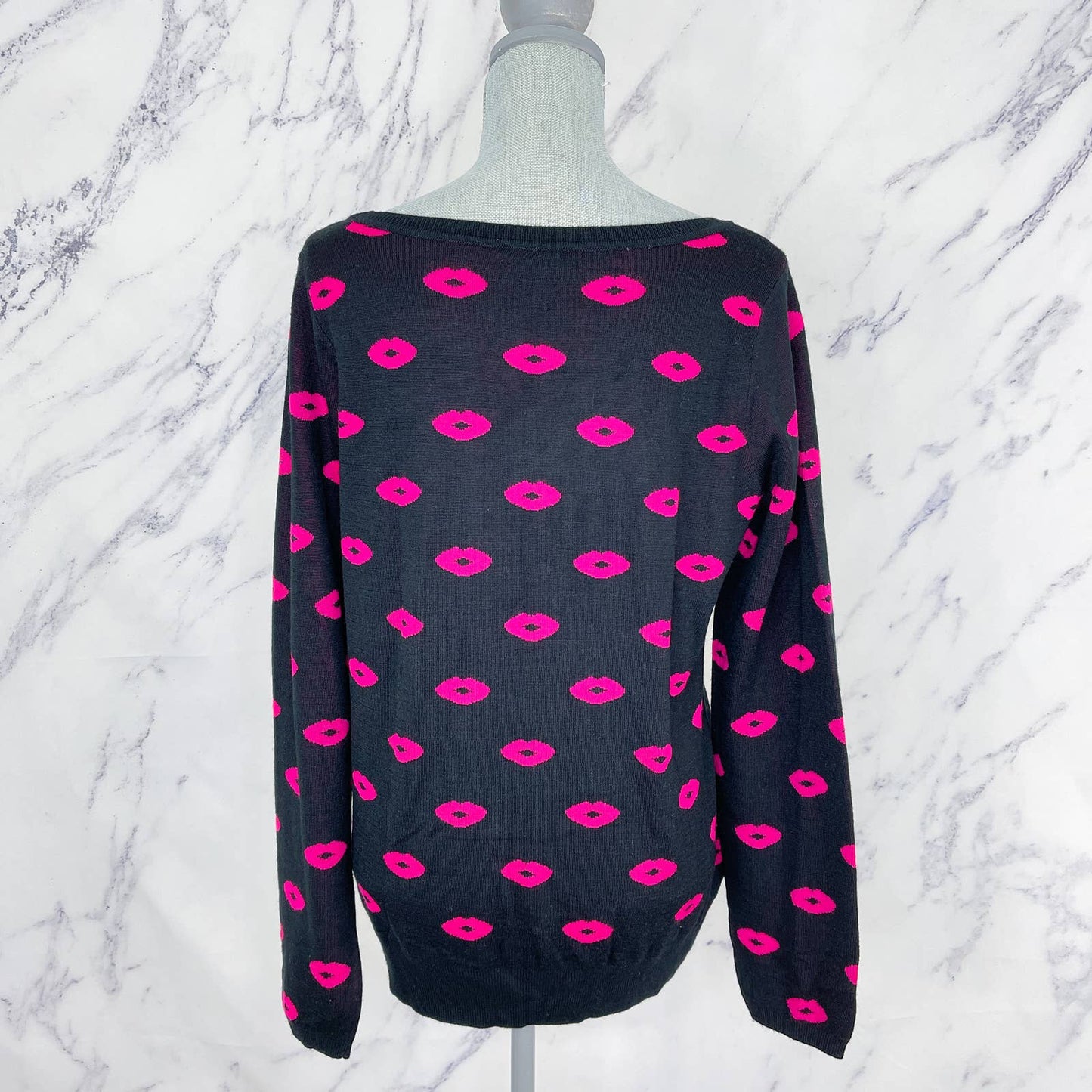 The Limited | Wool Blend Black Pink Lips Sweater | Sz L