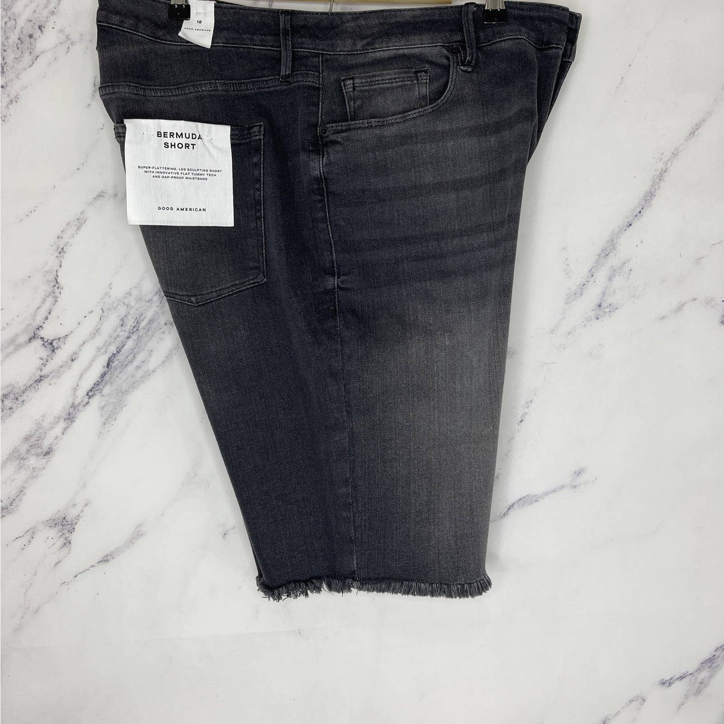 Good American | Bermuda Shorts
