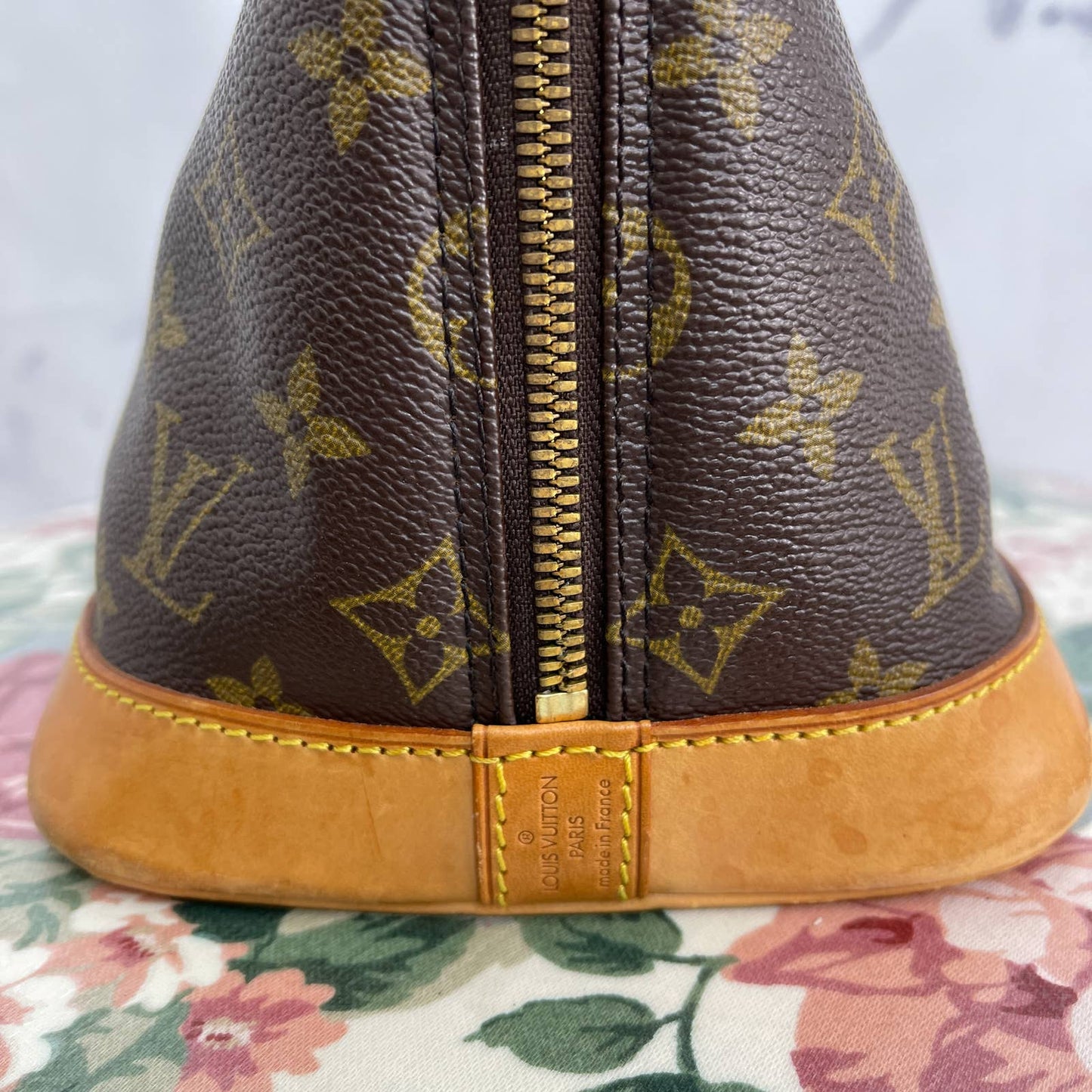 Louis Vuitton | Vintage Monogram Alma PM