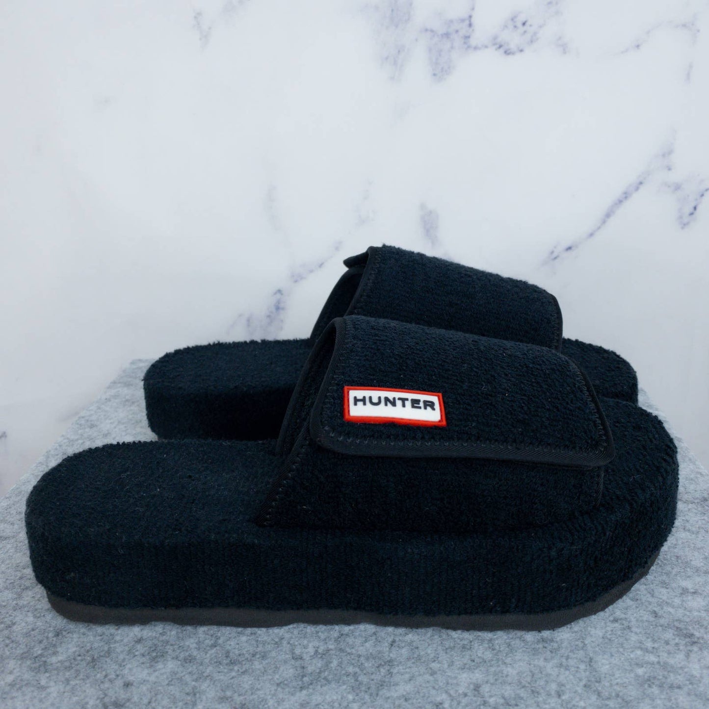 Hunter | Terry Toweling Beach Platform Slide | Size 8