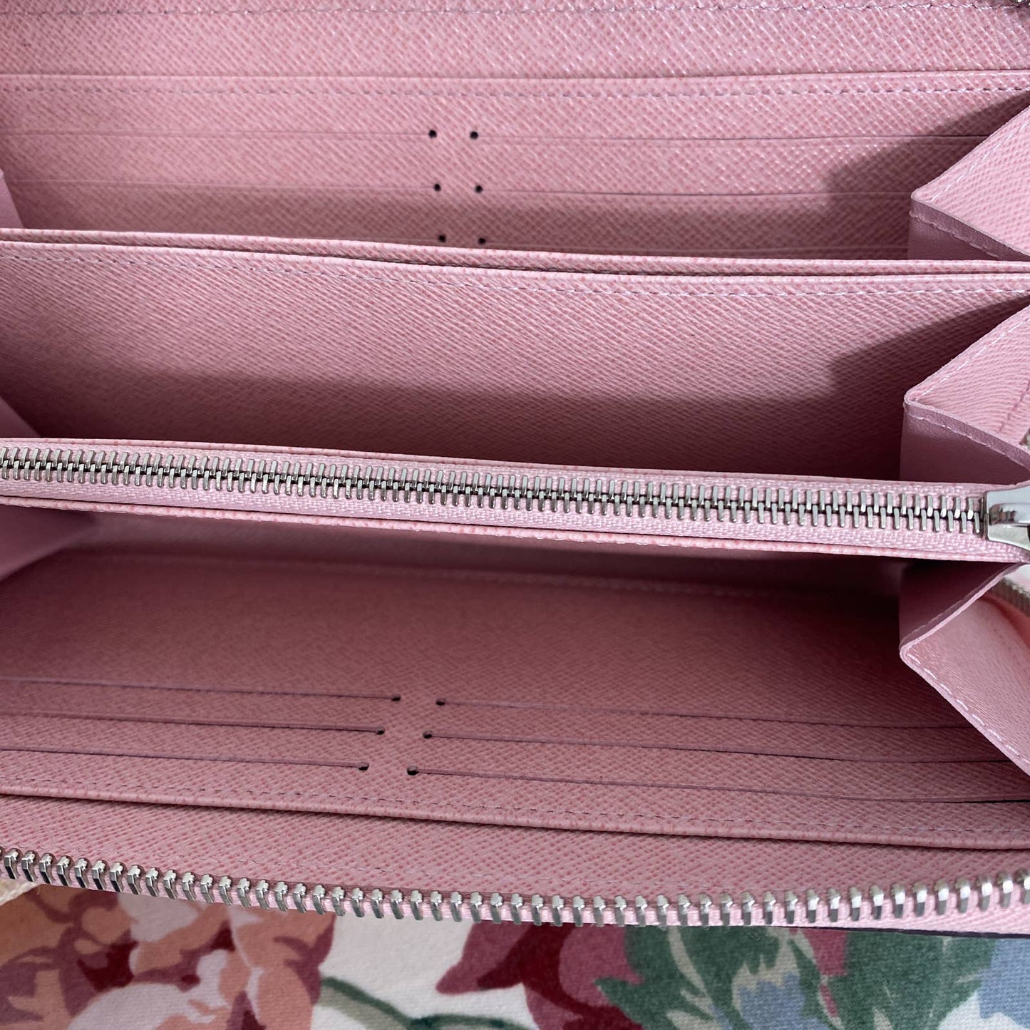 Louis Vuitton | Epi Rose Ballerine Zippy Wallet
