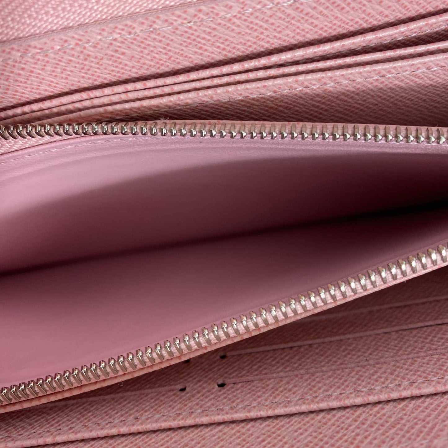 Louis Vuitton | Epi Rose Ballerine Zippy Wallet