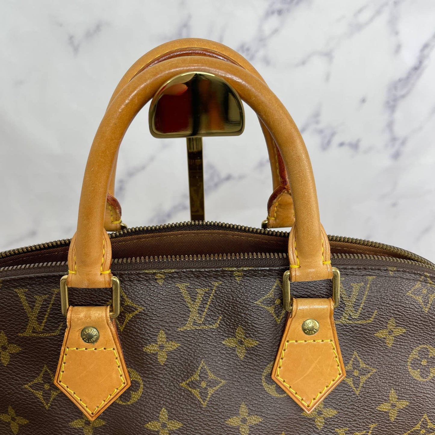 Louis Vuitton | Vintage Monogram Alma PM