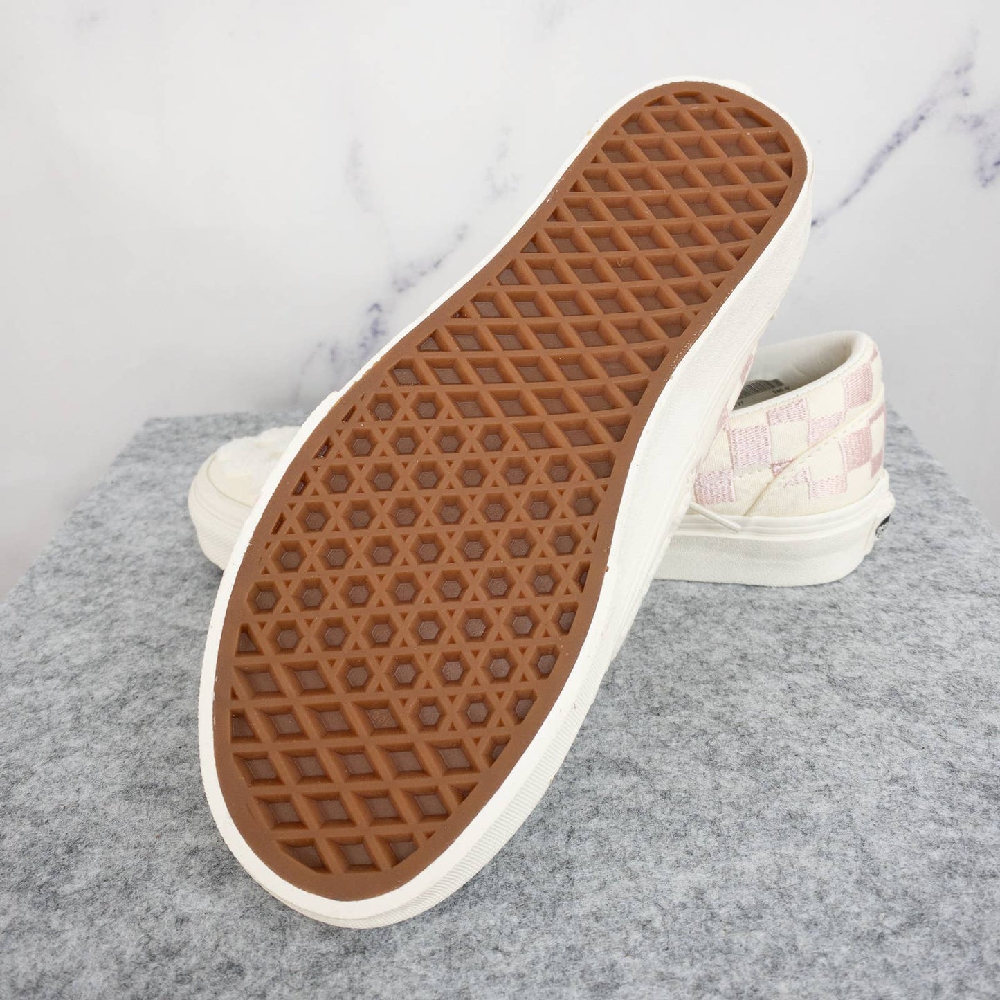 Vans | Chenille Check Era Sneaker | Size 5.5