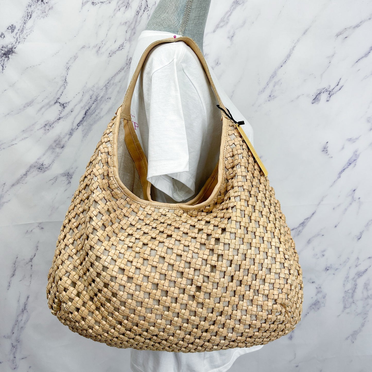 Marta Ponti Portugal | Tan Woven Hobo Bag