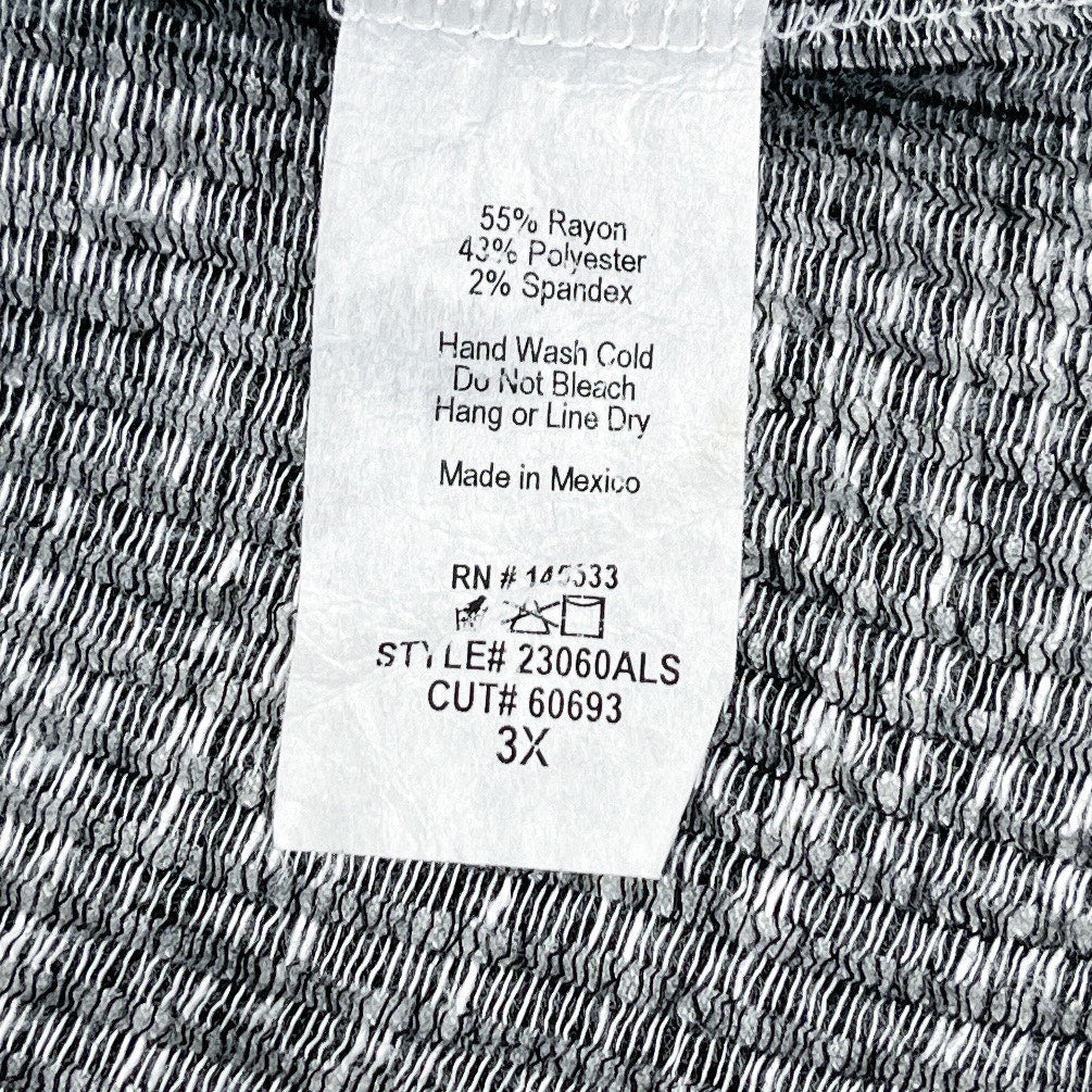 W5 | Black & White Striped 3/4 Sleeve Shirt | 3X