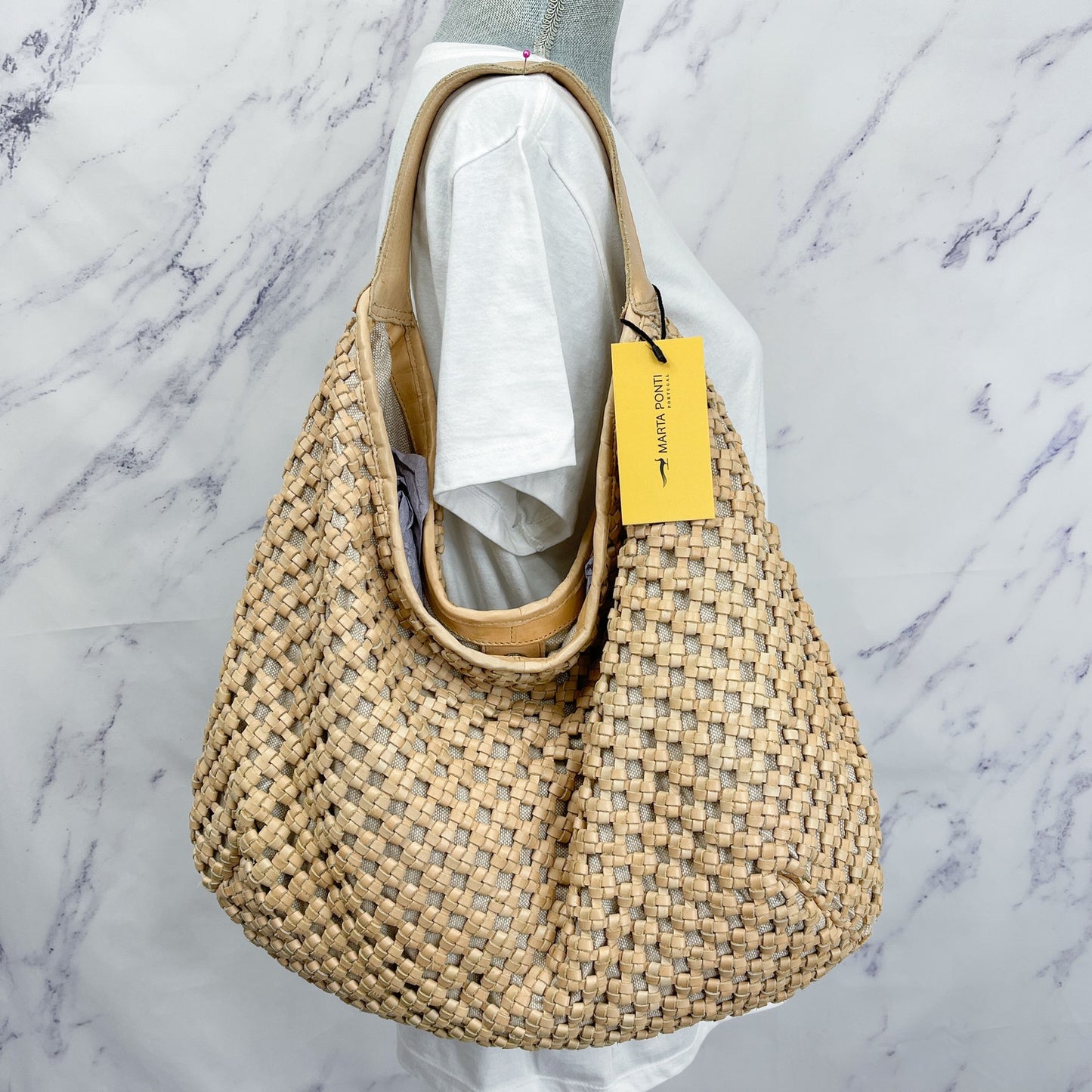 Marta Ponti Portugal | Tan Woven Hobo Bag
