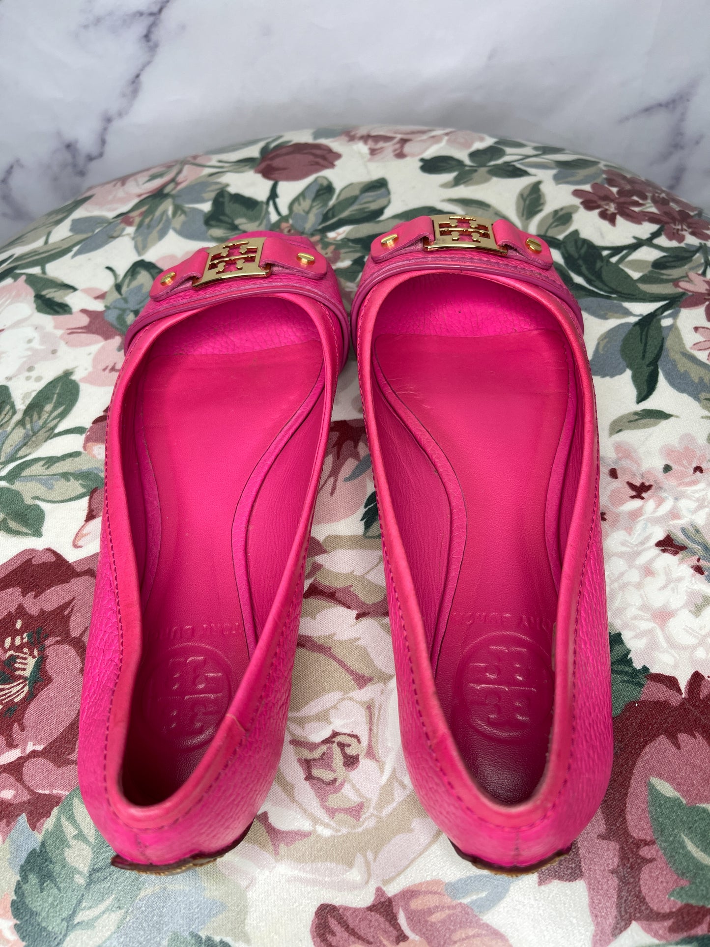 Tory Burch | Pink Fuchsia Open Toe Flats
