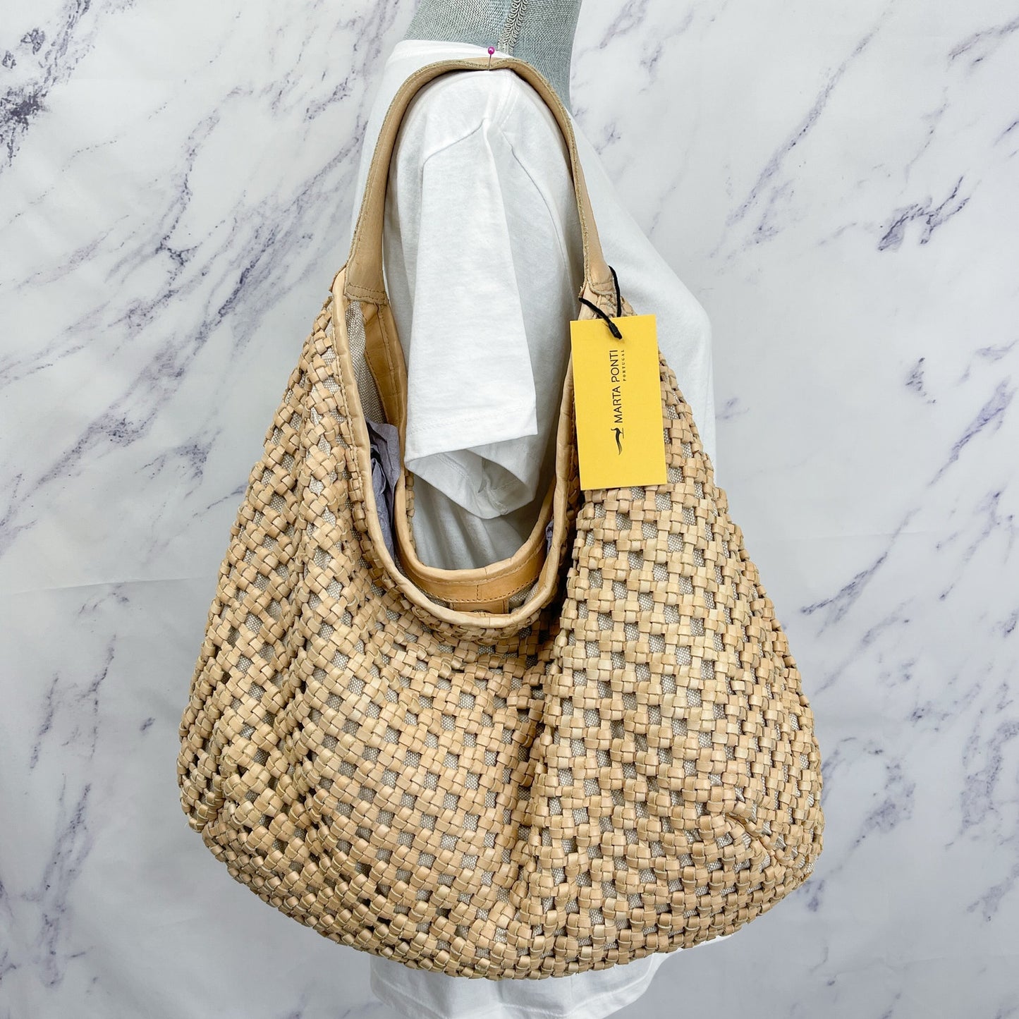 Marta Ponti Portugal | Tan Woven Hobo Bag