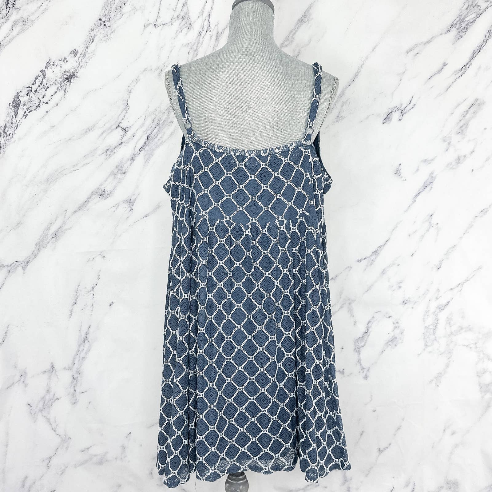 Torrid | Lace Skater Dress | Sz 4 Moniquey's Closet Torrid | Lace Skater Dress | Sz 4 Moniquey's Closet