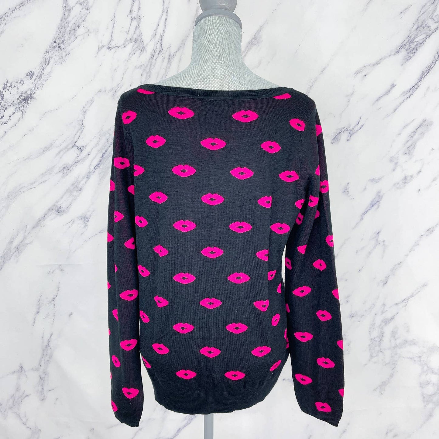The Limited | Wool Blend Black Pink Lips Sweater | Sz L