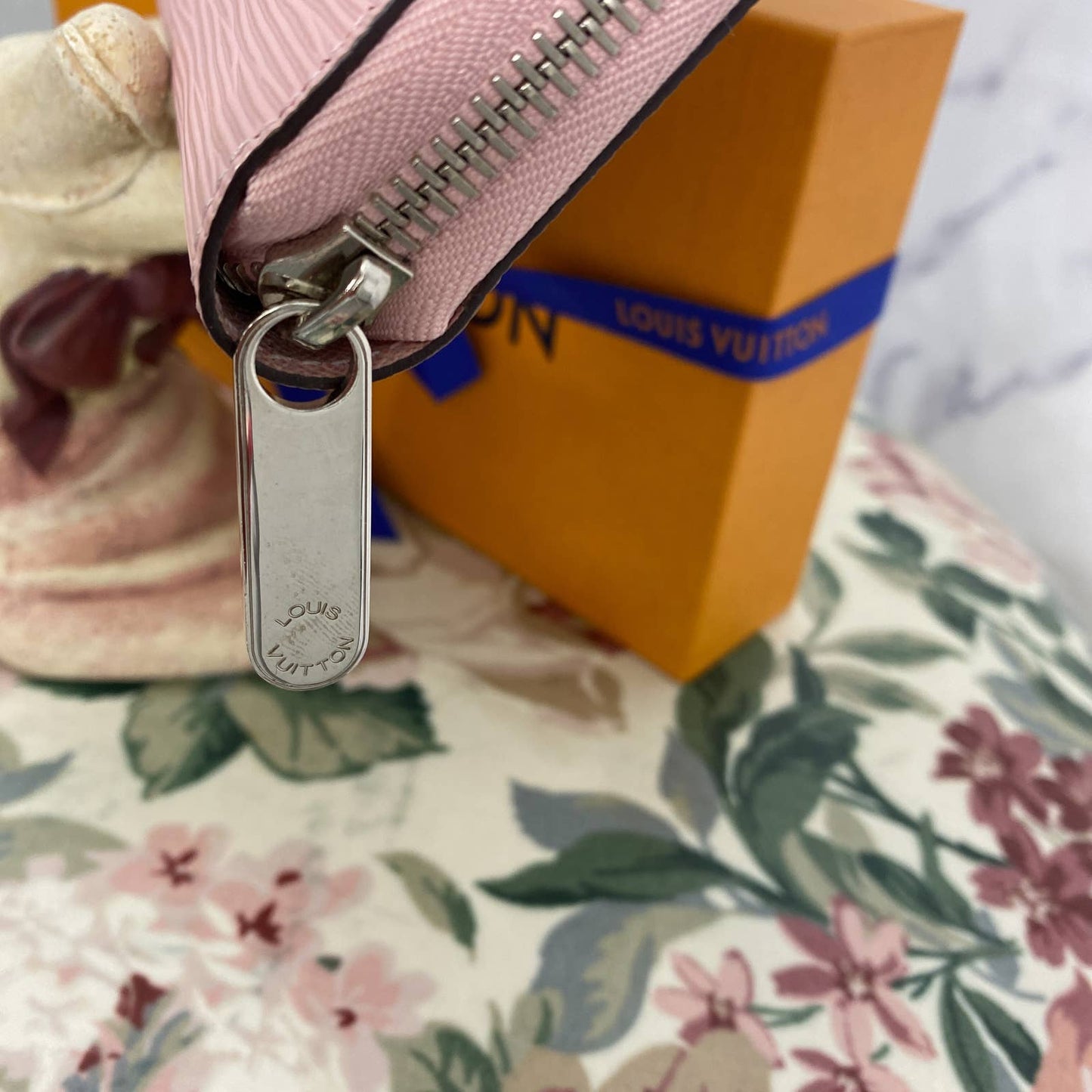 Louis Vuitton | Epi Rose Ballerine Zippy Wallet