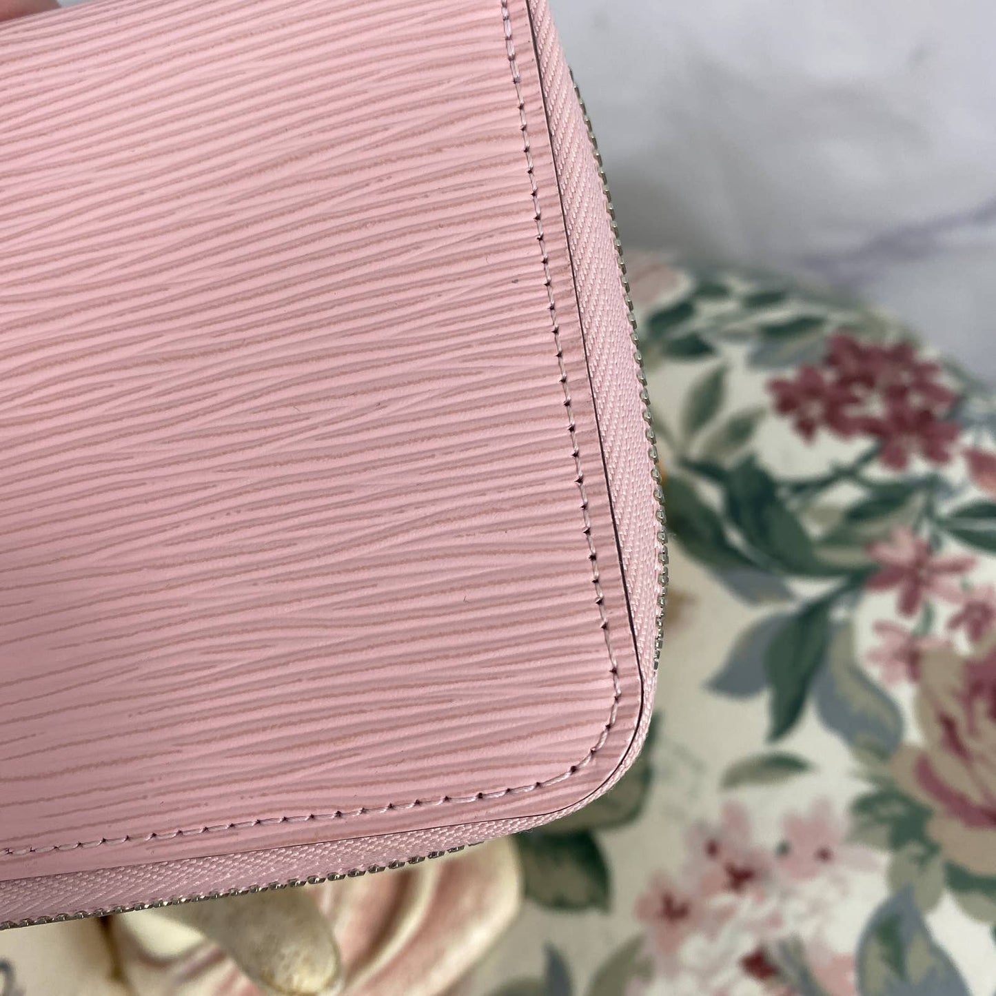 Louis Vuitton | Epi Rose Ballerine Zippy Wallet