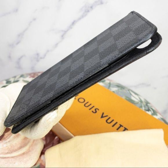 Louis Vuitton | iPhone 7 Plus Folio | Damier Graphite